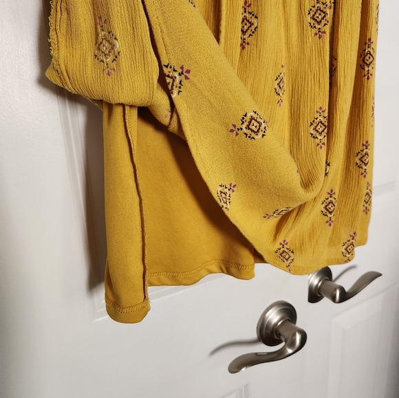 Old Navy Flocked Dress - Picture 4 of 4